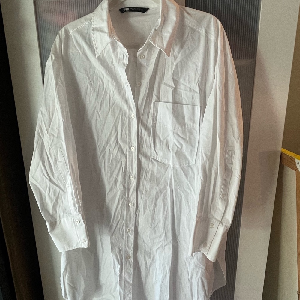 Zara white 100% cotton button down Oxford dress.  Button cuff sleeves.  Size S.
